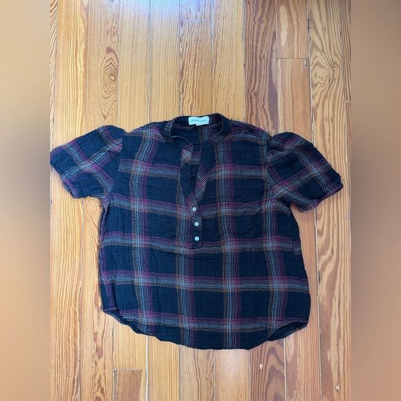 Cloth and Stone Top - Picture 1 of 5